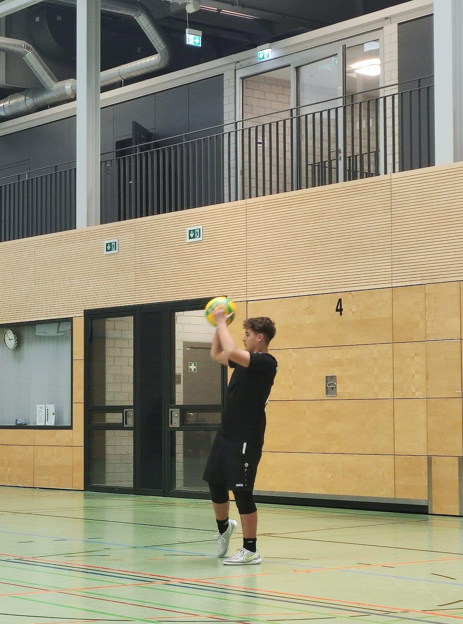 24 12 JtfO Volleyball 5
