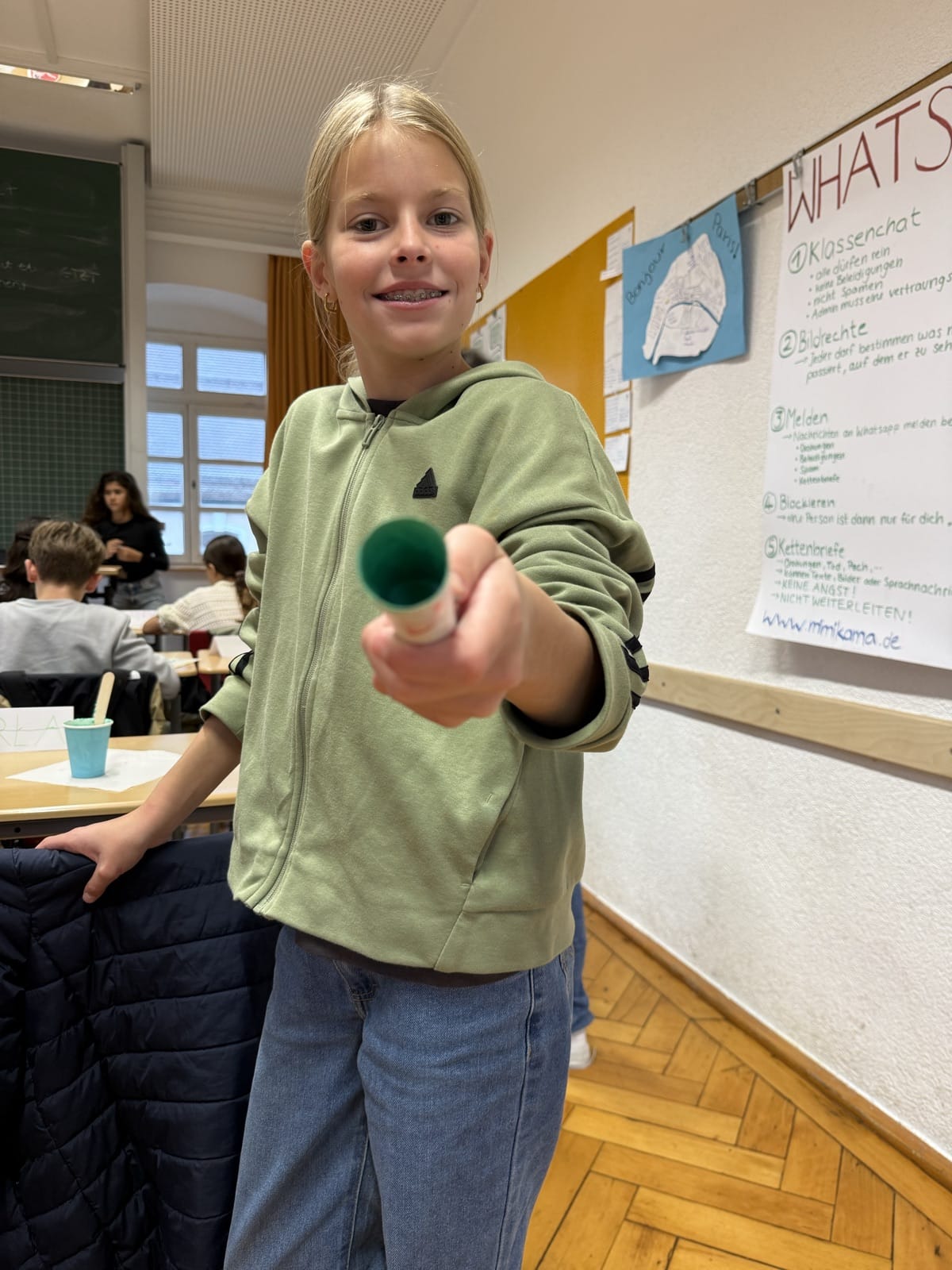 25 10 Zahngesundheit 6a 12