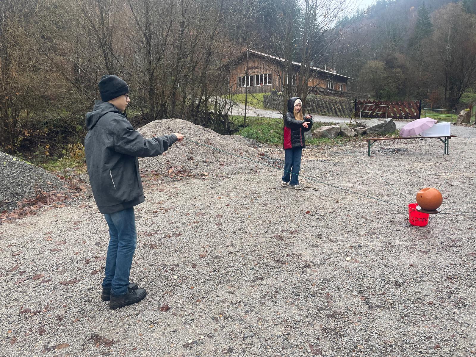 25 11 WSH Dienstag 8